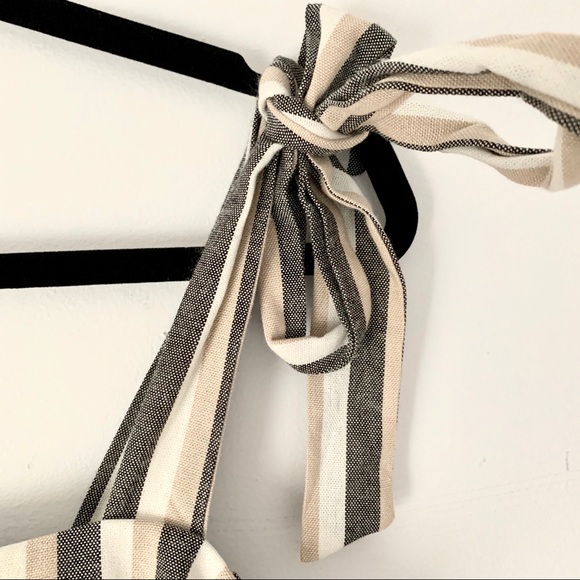 Robert Louise | striped pocket dress w/ bow strap - Picture 7 of 8